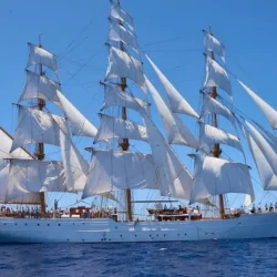 Navio-Veleiro estará aberto para visitações na Estação das Docas.