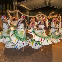 Projeto Círio na Estação leva música, cultura e fé aos visitantes
