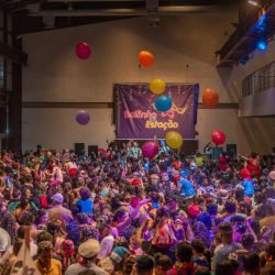 Bailinho da Estação das Docas leva centenas de pessoas ao complexo turístico de Belém