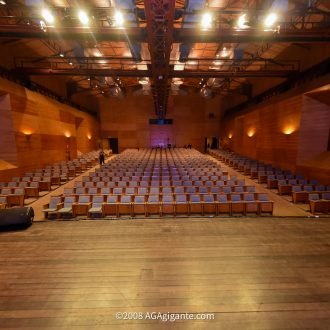 Concerto Candlelight tocará Mozart, o Réquiem e Outras Obras no Teatro Maria Sylvia Nunes, domingo (14)