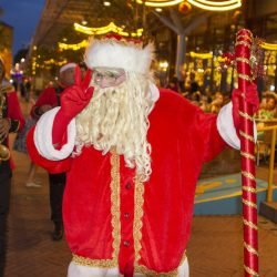 Coral infantil e música regional abrem a programação de natal da Estação das Docas, nesta sexta-feira, 13.
